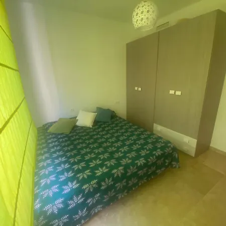 Apartamento Playa Del Cristo Estepona